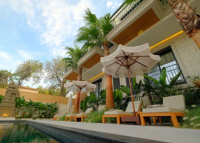 Hotel Surga Alacati *