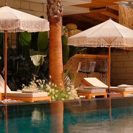 Hotel Surga Alacati
